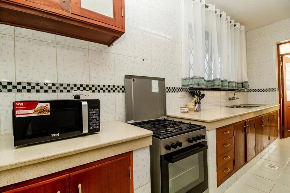 Lux Suites Liz Royal Apartments Nyali