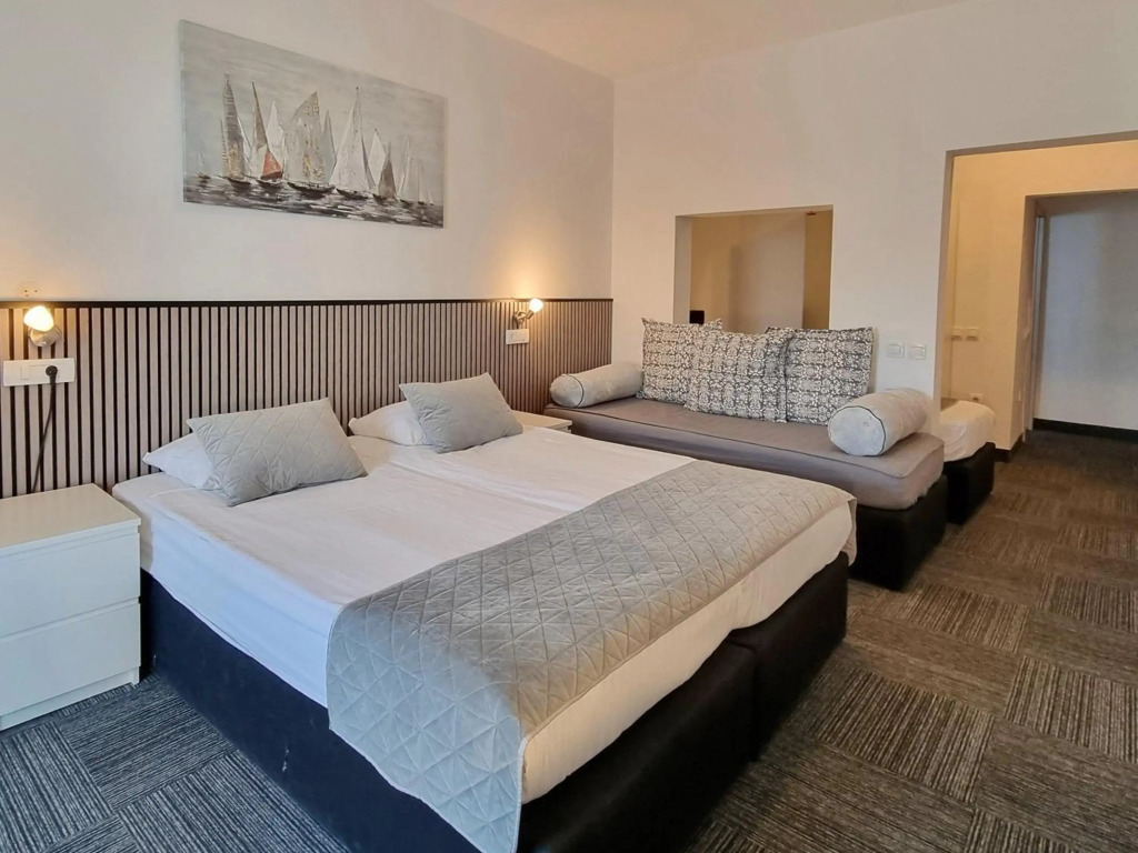 Hotel Bio