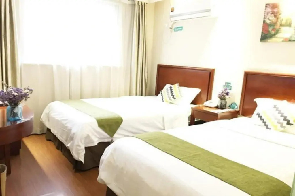 Greentree Inn Middle Fuxing Road Xintiandi Branch