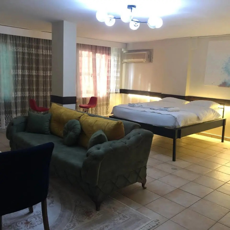 Khalkedon Suite