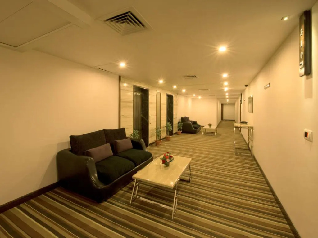 Hotel Sandys Tower