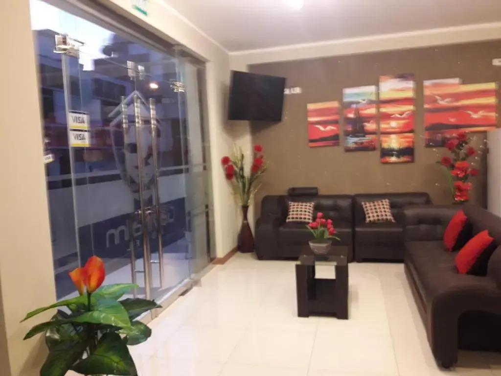 APART-HOTEL DIAMANTE 1er piso - 3 HABITACIONES - TACNA