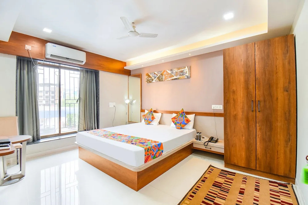 Fabhotel Prime Rajmudra
