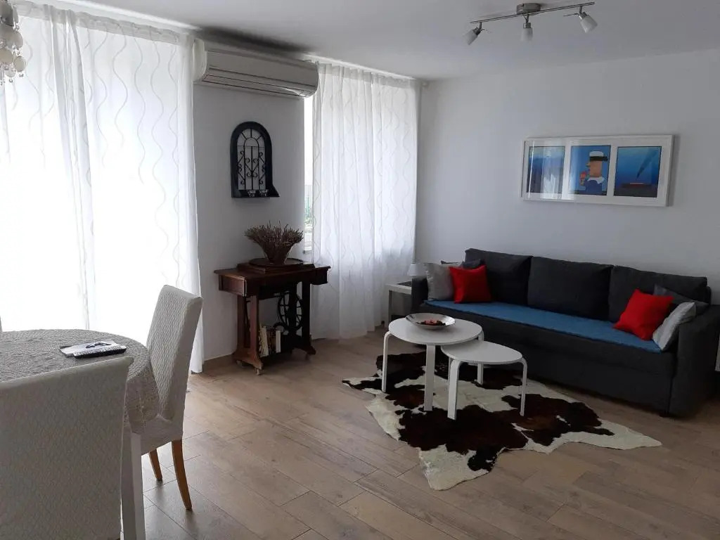 Apartment Mediterraneo