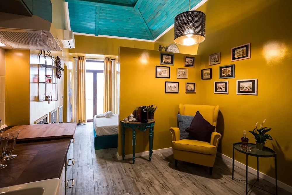 YBaixa - Boutique Apartments