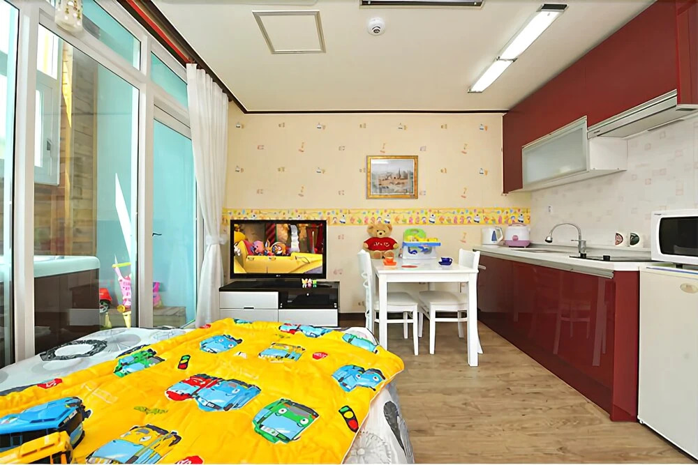 Gapyong Arno Kids Spa Pension