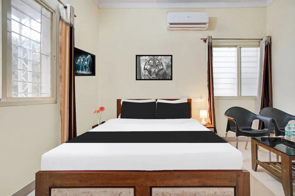 Deluxe Mysore Green Orchid Resort