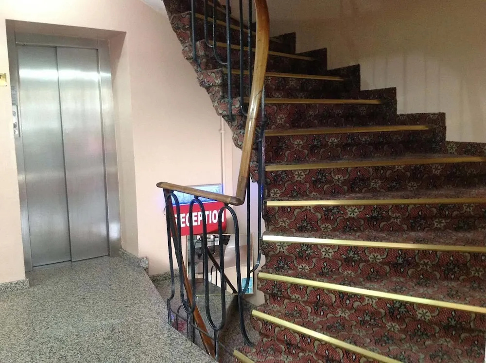 Yalta Hotel