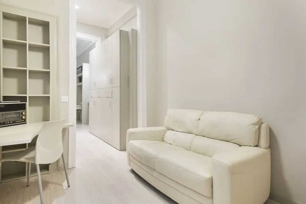 Urquinaona Apartment