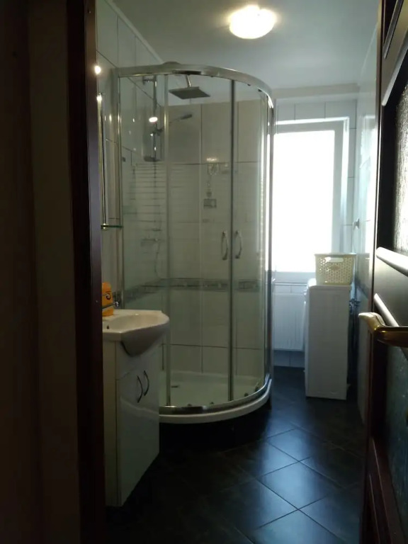 Penguin Rooms Opole-Orlat Lwowskich St.