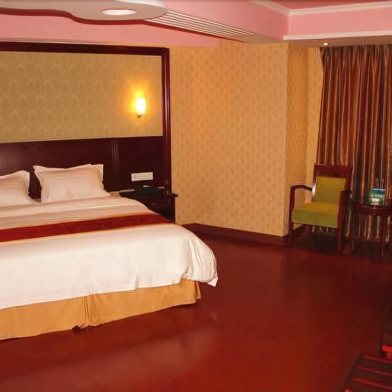 Starway Hotel Qingdao Middle Xianggang Road
