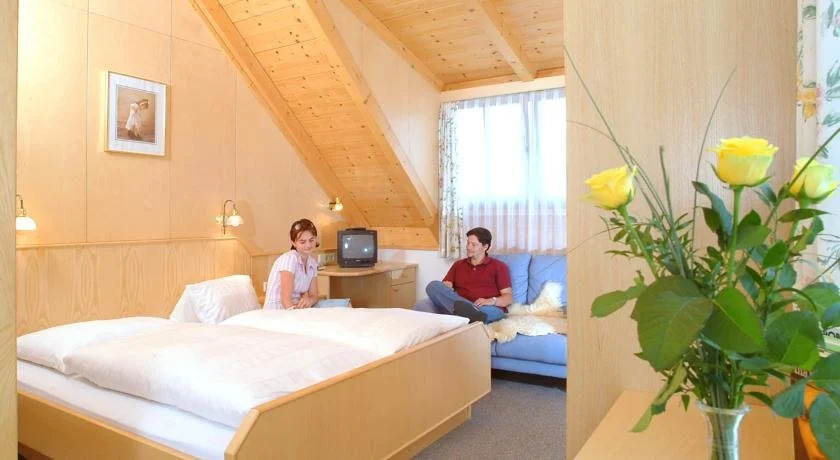 Haus Karnia Appartements & Zimmer