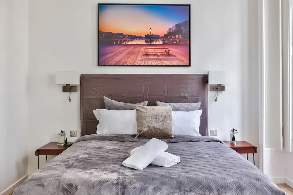 63 - Luxury Flat Champs-Élysées 1C