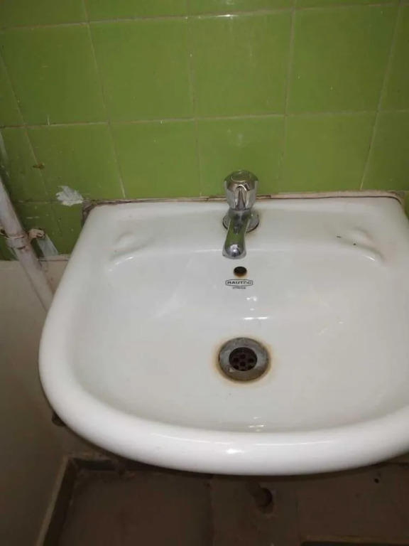 Iroomz Sri Balaji Residency