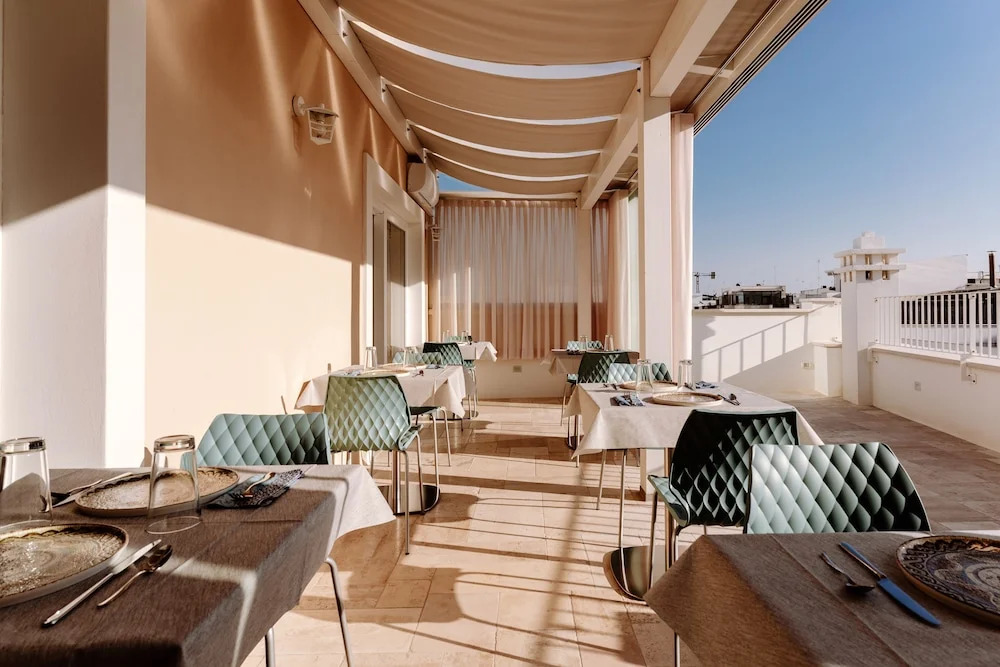 Aeris Suite & Relax