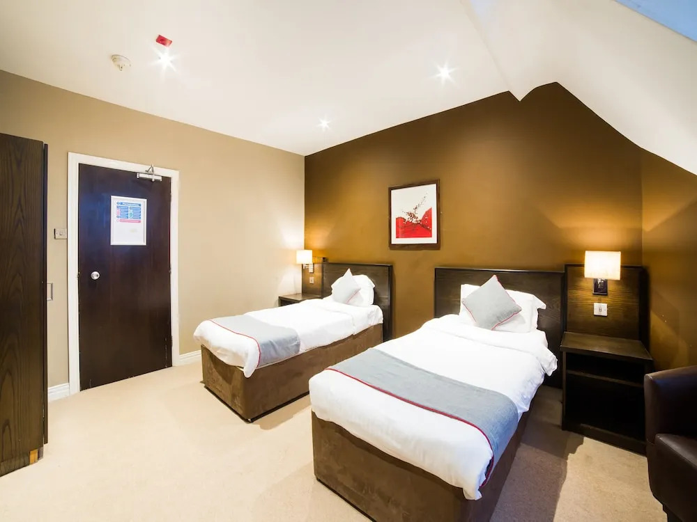 OYO Hotel Majestic