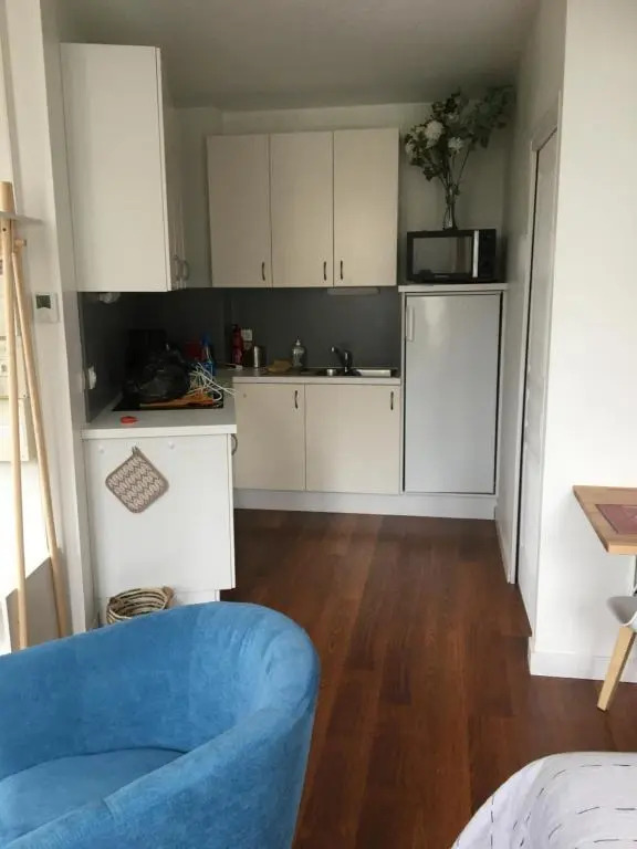 Studio Balcon De La Place