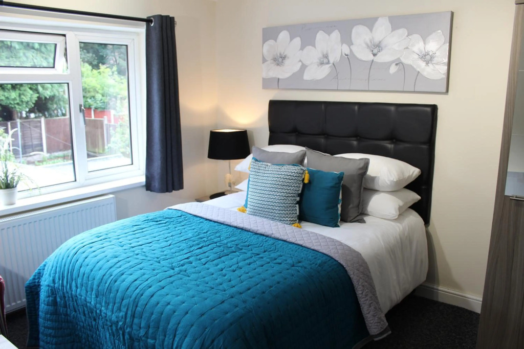 Holcombe House Aparthotel