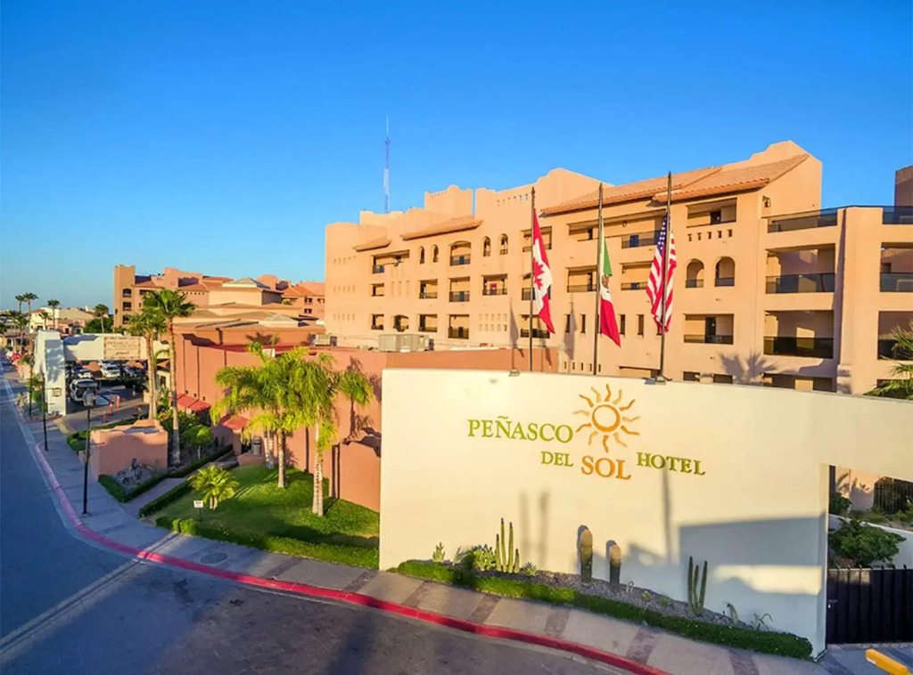 Peñasco del Sol Hotel