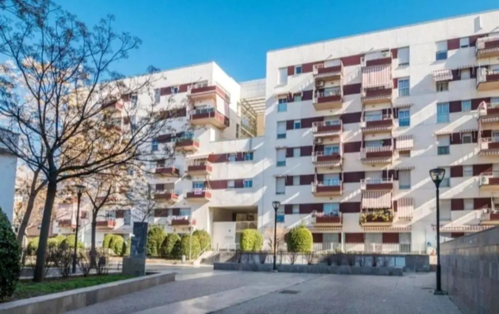2 bedrooms appartement with city view furnished terrace and wifi at Granada
