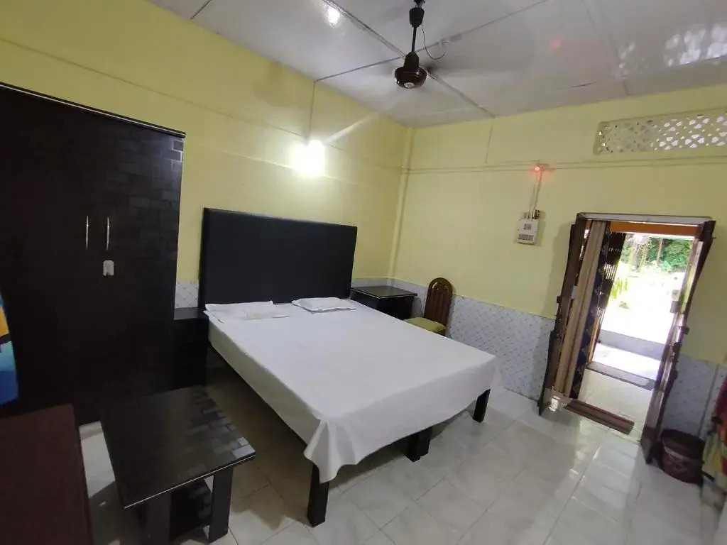 A FAMILY Guest House In KAMAKHYA