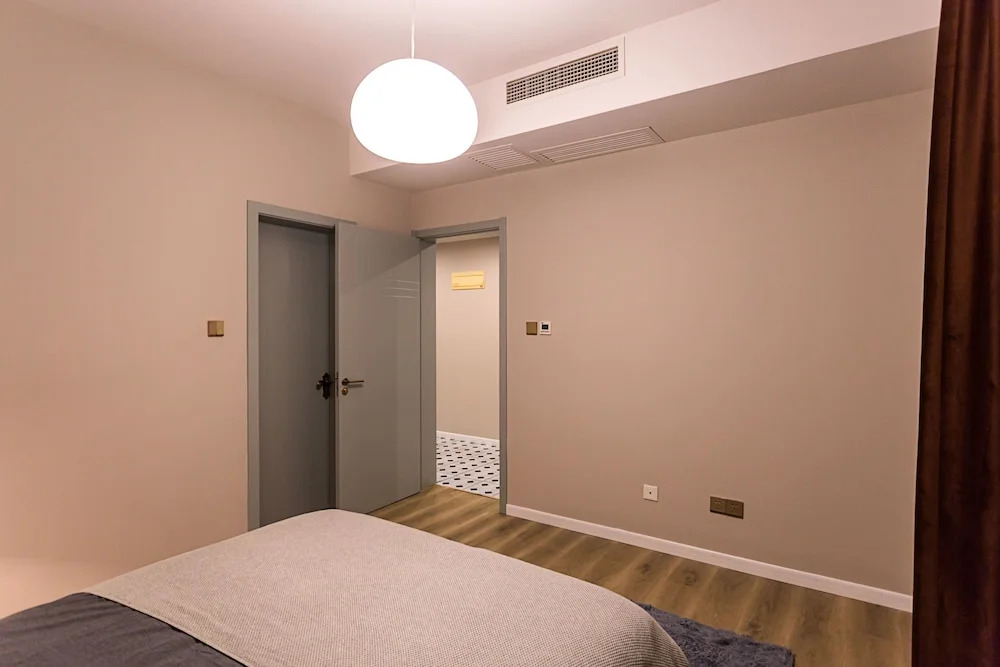 Wonderoom Design Apartment on the Bund