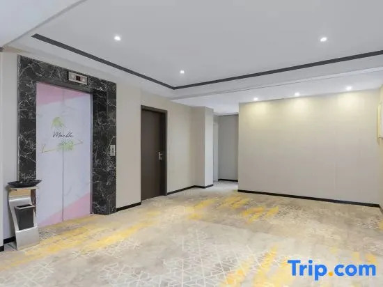 Yixuan Anlai Hotel (Haikou Qilou Old Street)