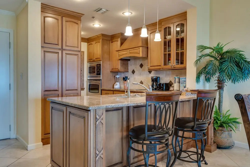 Beach Manor at Tops'l 603 by Destin Getaways