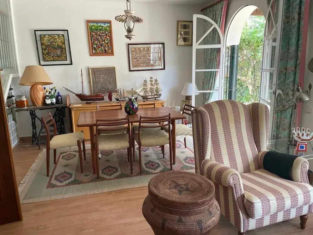 Spacious house with private pool next to Golf Club