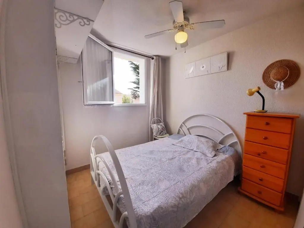 Appartement Sète, 2 pièces, 4 personnes - FR-1-338-404