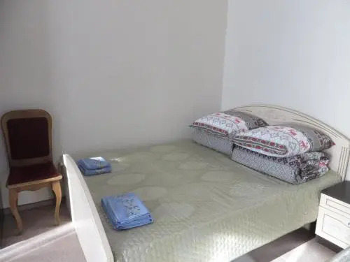 Guest House on Suvorova