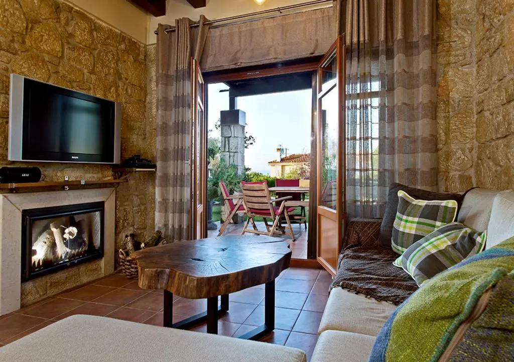 Fabienne Cottage - 6-7beds