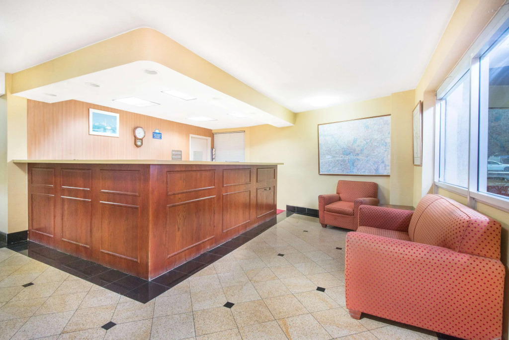 Days Inn by Wyndham Arlington Pentagon