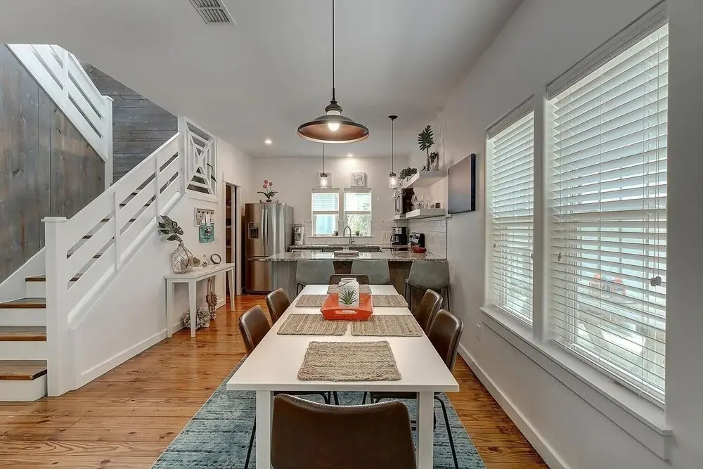 519wac 3 Bedroom Home by Redawning