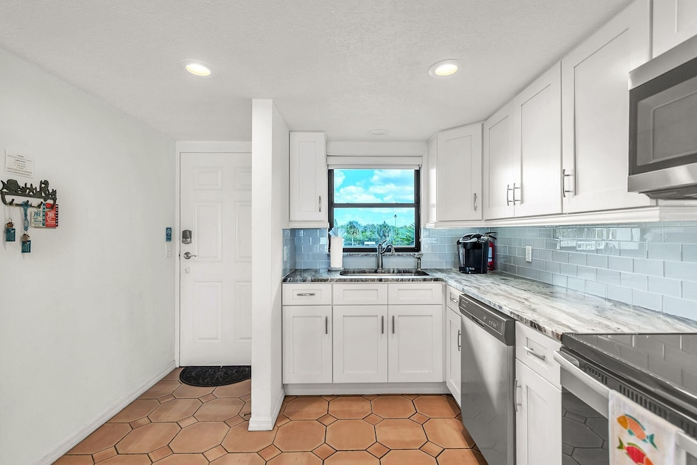 Gulf Shores #205