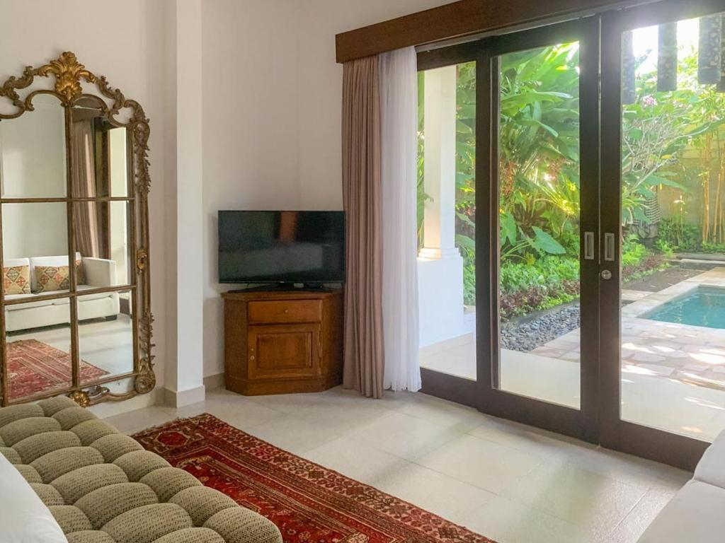 Ziza Living and Villas