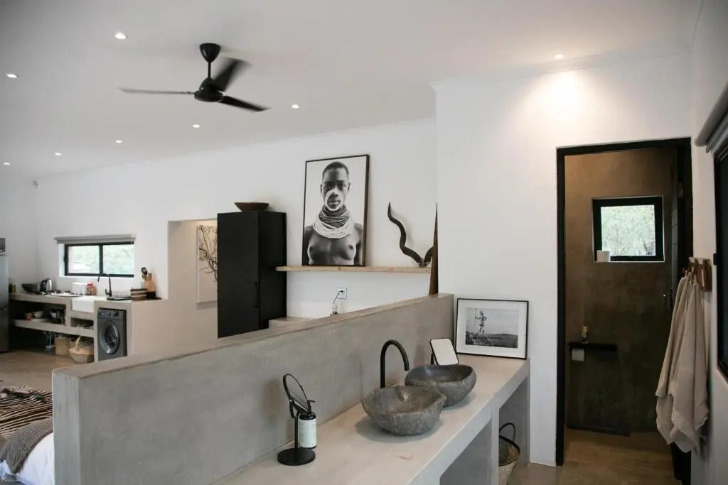 Buffalo Bone Suite