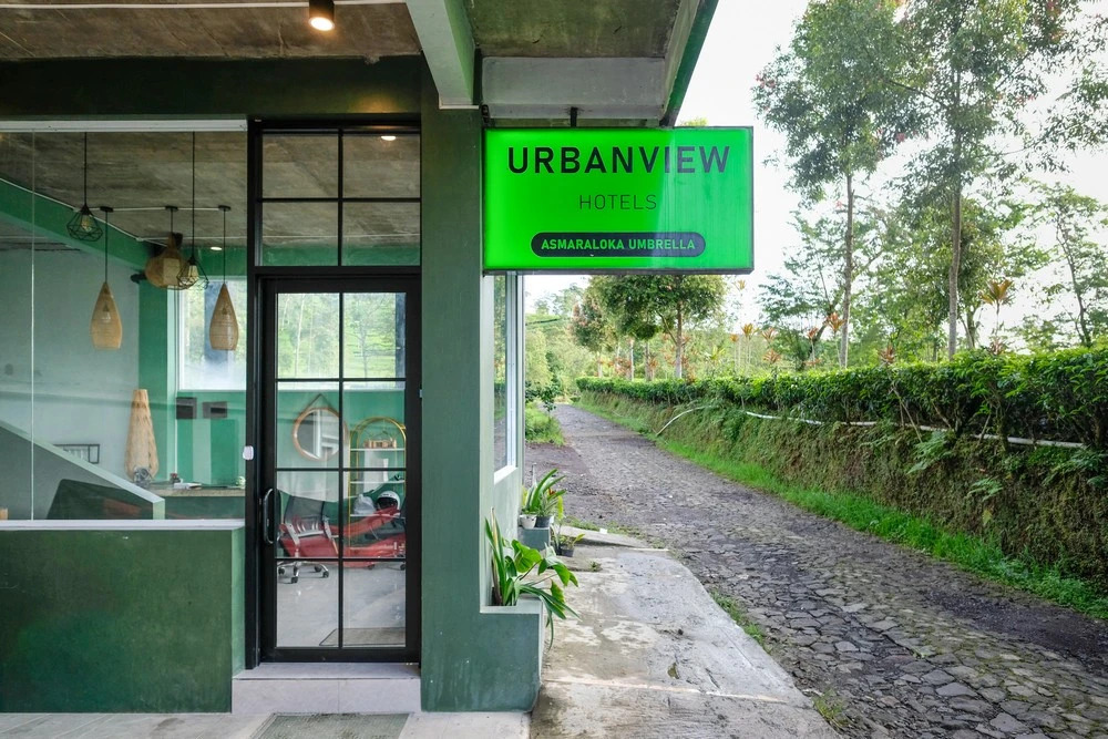 Urbanview Hotels Asmaraloka Umbrella