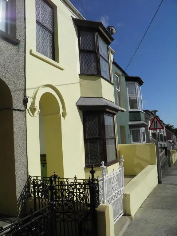 Holiday House Pembroke Dock
