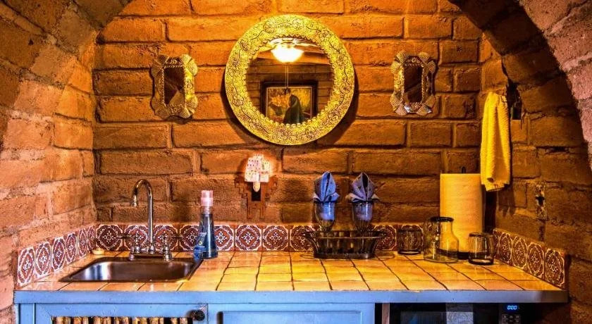Casa Tierra Adobe Bed & Breakfast Inn