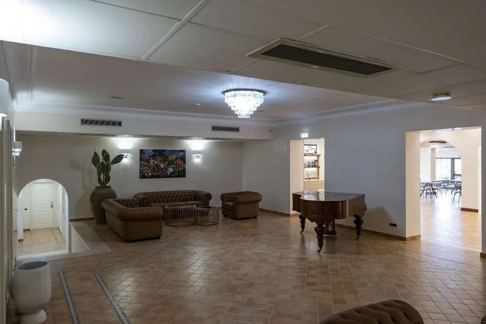 Demetra Resort