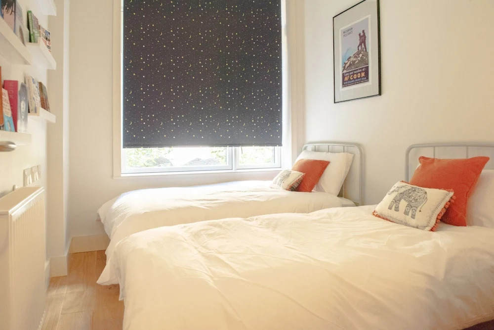 Modern 3 Bedroom Ground Floor Flat Near Finsbury Park