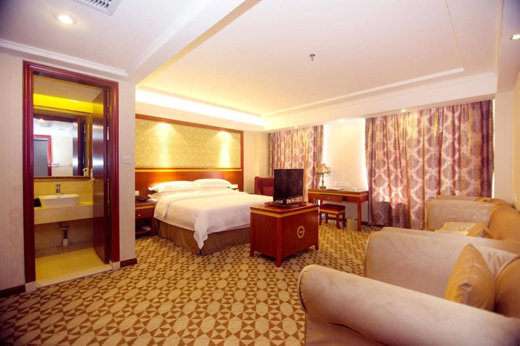 Vienna International Hotel Jingdezhen People's Square Branch