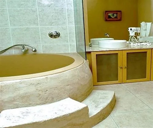 402A Oasis Condo | European Village