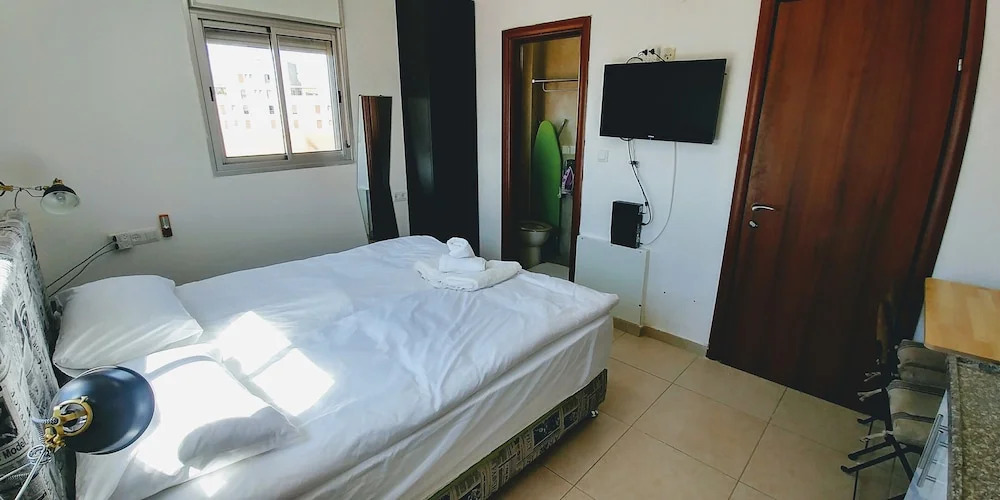 Old Jaffas Penthouse Boutique Hostel