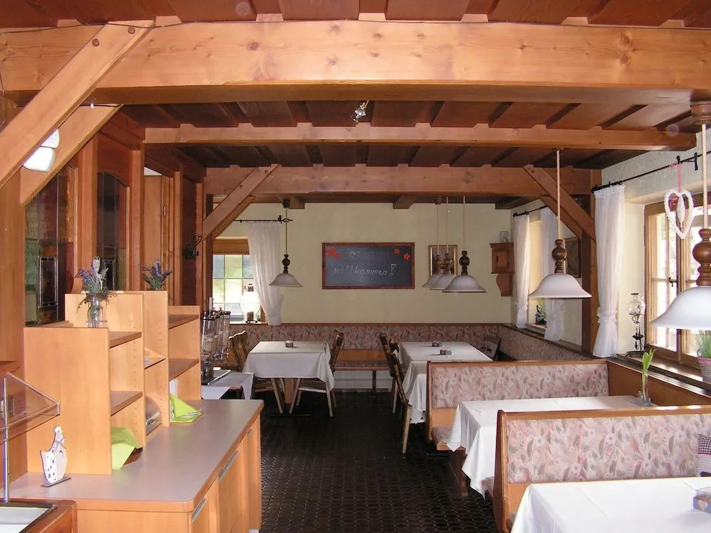 Hotel-Restaurant Zum Hirschhaus Inklusiv Chiemgaukarte