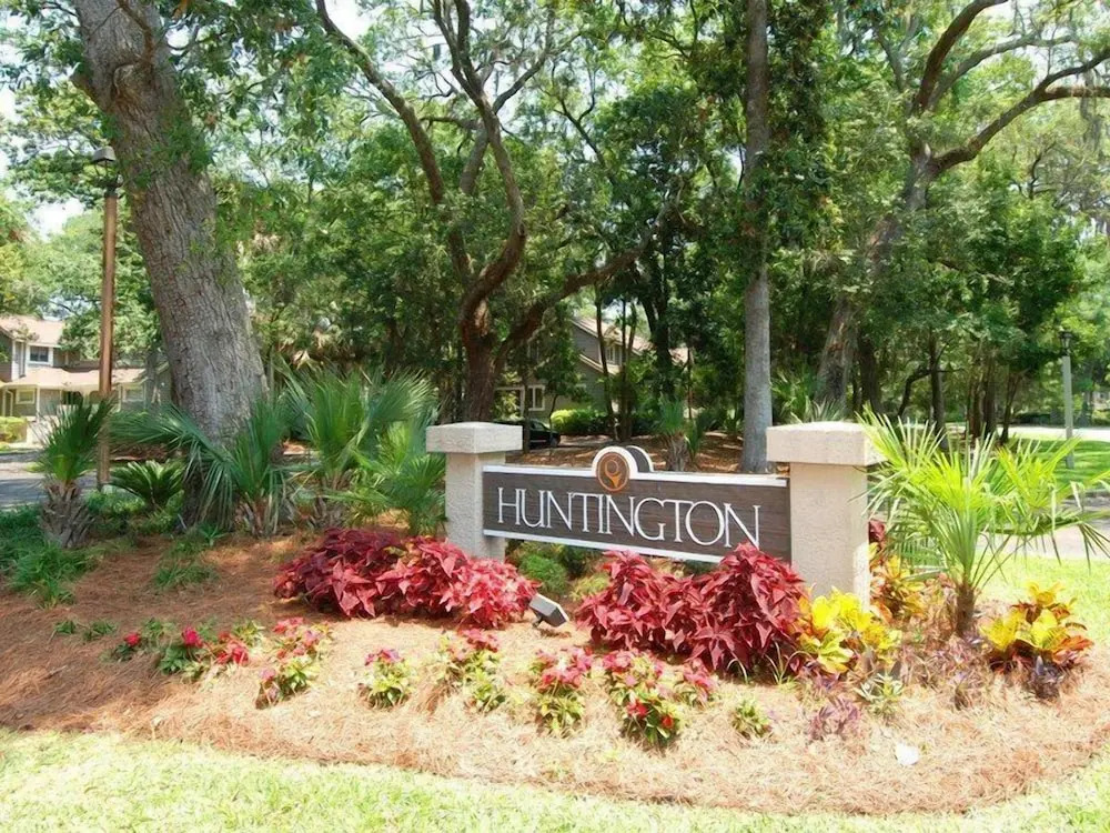 Huntington 7624