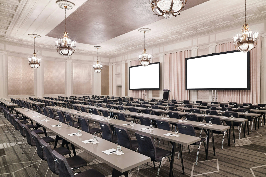 THE MIDLAND HOTEL, Chicago, a Tribute Portfolio Hotel