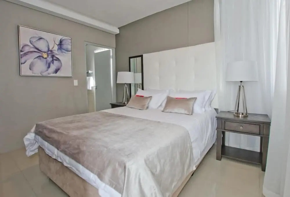 401 Infinity Apartment