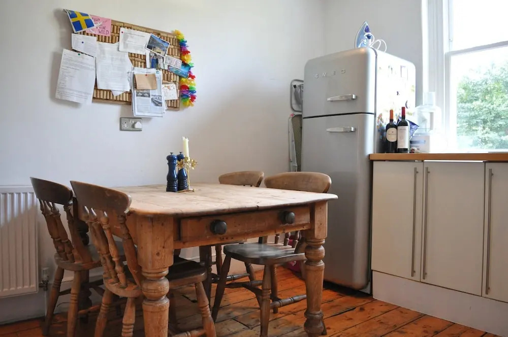 3 Bedroom Apartment in Clapham North